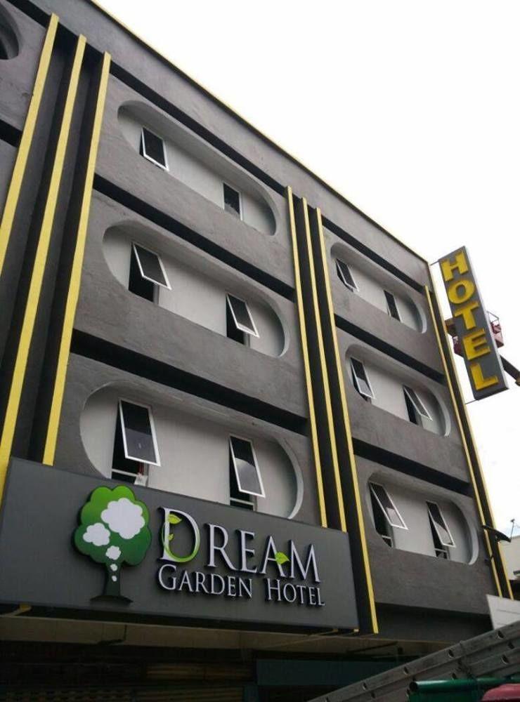 Dream Garden Hotel Klang Exteriör bild
